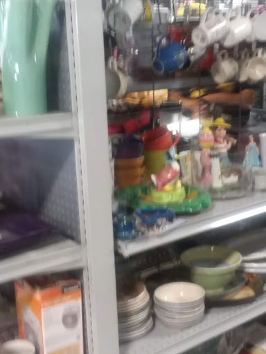 Donations Center «Goodwill Store & Donation Center», reviews and photos