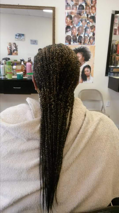 Shadé African Hair Braiding
