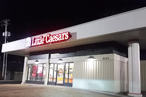 Little Caesars Pizza image