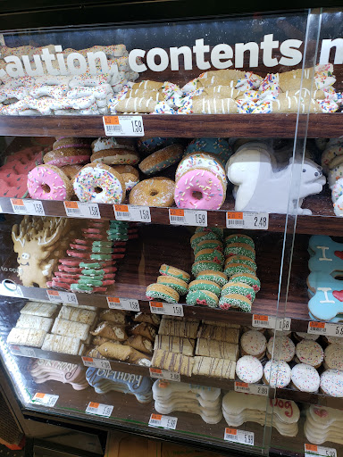 Pet Supply Store «Pet Supplies Plus», reviews and photos, 471 Boston Post Rd, Orange, CT 06477, USA