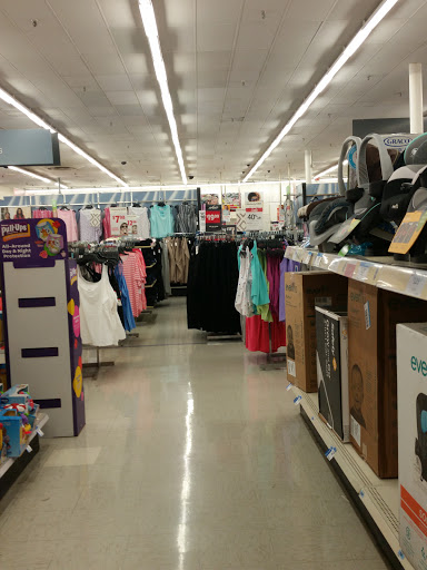 Discount Store «Kmart», reviews and photos, 7501 Hickman Rd, Urbandale, IA 50322, USA