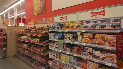 Grocery Store «Save-A-Lot», reviews and photos, 7351 Spring Hill Dr #1, Spring Hill, FL 34606, USA