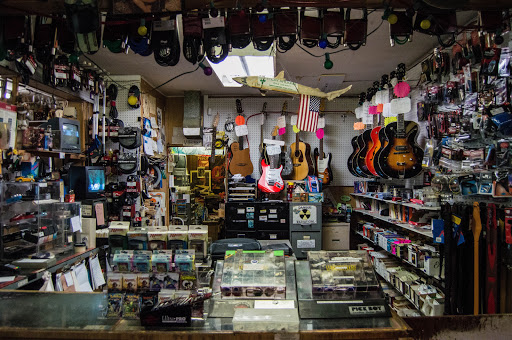 Music Store «Green Shift Comics», reviews and photos, 5226 N Nebraska Ave, Tampa, FL 33603, USA