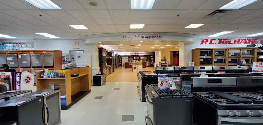 Appliance Store «P.C. Richard & Son», reviews and photos, 2095 Expy Drive N, Hauppauge, NY 11788, USA
