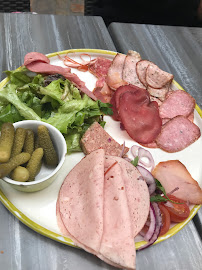 Charcuterie du Restaurant français Le Barbier qui fume Vieux Lille - n°20