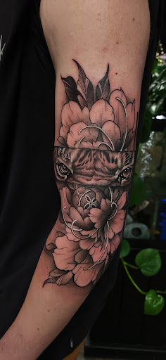 Explore mens shin tattoo ideas, creative tattoo ideas in Anchorage, available at SDITATTOO, LLC