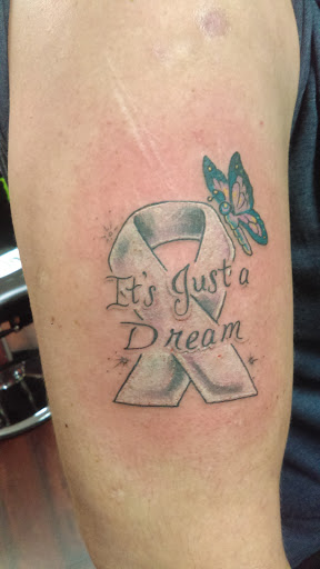 Tattoo Shop «Pure Addictions», reviews and photos, 76 E Lakewood Blvd, Holland, MI 49424, USA