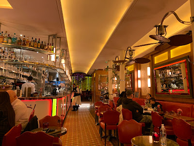 Café George V à Paris