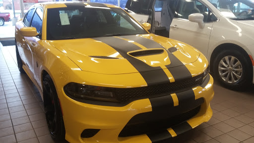 Car Dealer «Palmen Motors Dodge Chrysler Jeep Ram», reviews and photos, 5431 75th St, Kenosha, WI 53142, USA