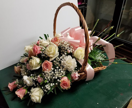 Florist «Forget-Me-Not Florist», reviews and photos, 1083 Park Ave, Cranston, RI 02910, USA