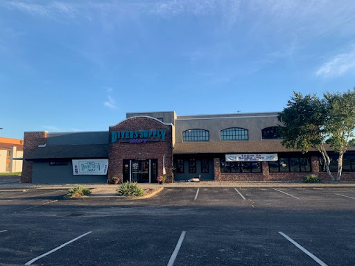 Dive Shop «Divers Supply Indy», reviews and photos, 104 S Post Rd, Indianapolis, IN 46219, USA