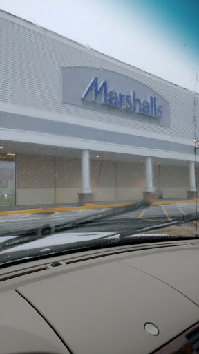 Marshalls, 80 Main St, Reading, MA 01867, USA, 