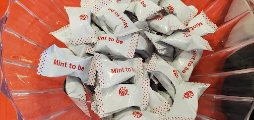 Fast Food Restaurant «Chick-fil-A», reviews and photos, 7101 Kingery Hwy, Willowbrook, IL 60527, USA