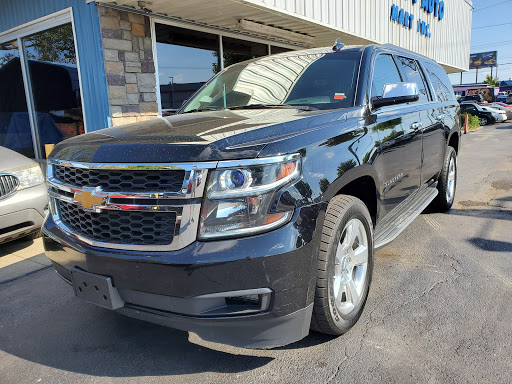 Used Car Dealer «TRI City Auto Mart», reviews and photos, 617 E New Cir Rd, Lexington, KY 40505, USA