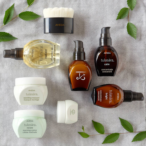 Beauty Salon «La Nana salon & flowers», reviews and photos, 4224 Park Blvd, Oakland, CA 94602, USA