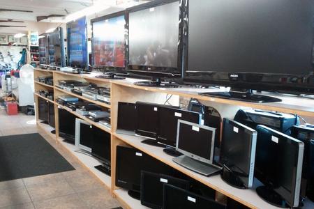 Pawn Shop «Ponders Pawnbrokers Inc», reviews and photos, 12820 Pacific Hwy SW, Tacoma, WA 98499, USA