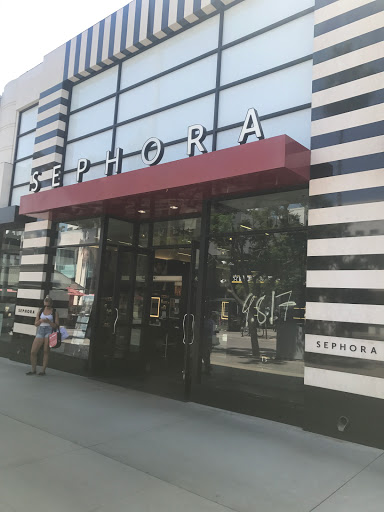 Cosmetics Store «SEPHORA», reviews and photos, 1244 3rd St, Santa Monica, CA 90401, USA