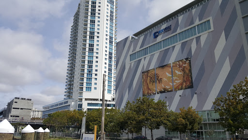 Self-Storage Facility «BoxVault Self Storage», reviews and photos, 123 SW North River Dr, Miami, FL 33130, USA