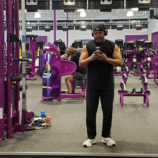 Gym «Planet Fitness», reviews and photos, 2852 Plainfield Rd, Joliet, IL 60435, USA