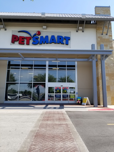 PetSmart, 1013 W University Ave, Georgetown, TX 78628, USA, 