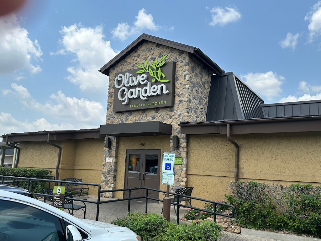 Olive Garden Italian Restaurant 77706