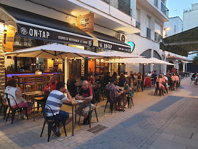 ON-TAP - Pasaje san Pere , 3, Carrer de Pau Casals, 26, 43850 Cambrils, Tarragona, Spain