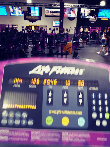 Gym «Planet Fitness - Porterville, CA», reviews and photos, 1326 W Olive Ave, Porterville, CA 93257, USA