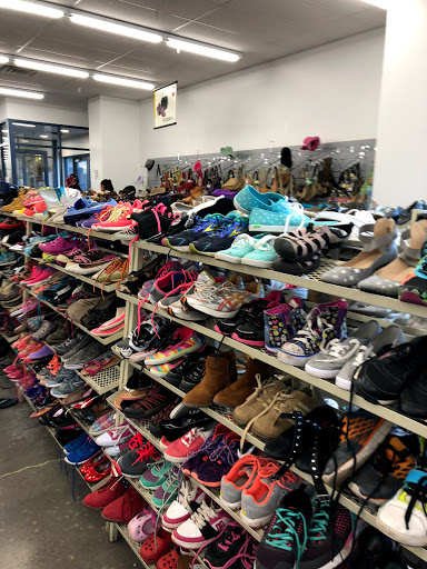 Thrift Store «Thrifty Shopper», reviews and photos, 112 E Manlius St, East Syracuse, NY 13057, USA