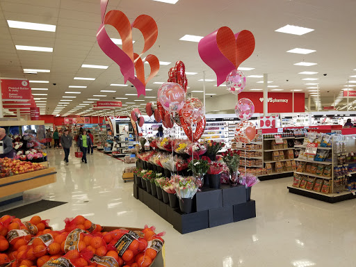 Department Store «Target», reviews and photos, 15300 Grove Circle North, Maple Grove, MN 55369, USA