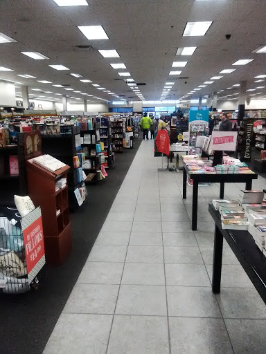 Book Store «Books-A-Million», reviews and photos, 3501 N Granville Ave, Muncie, IN 47303, USA