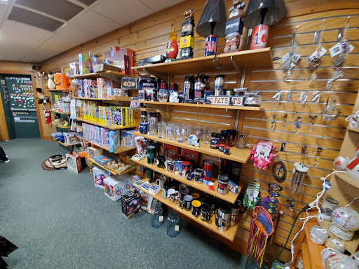 Outdoor Sports Store «Kittery Trading Post», reviews and photos, 301 US-1, Kittery, ME 03904, USA