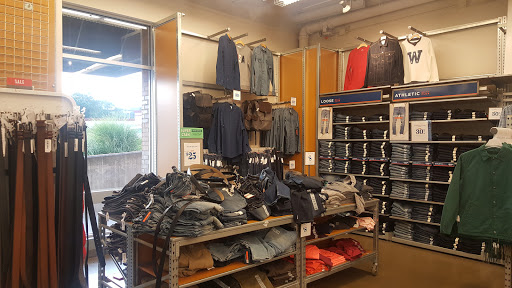 Men's clothing store Stamford