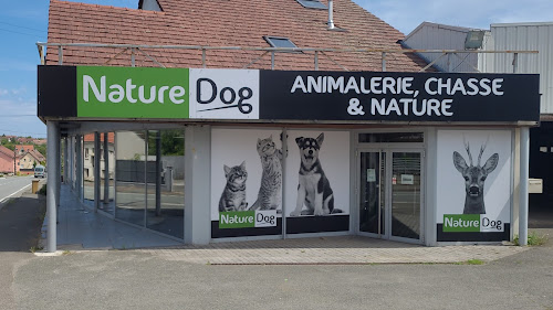 Magasin d'alimentation animale NATURE DOG 90 Essert