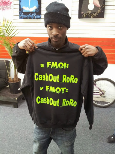 Airbrushing Service «Midwest Ink Airbrushing & Custom T-shirt Screen Print Shop», reviews and photos, 4733 S Ashland Ave, Chicago, IL 60609, USA