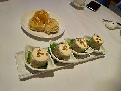 養心茶樓蔬食飲茶(名人堂花園大飯店) Yang Shin Vegetarian Restaurant