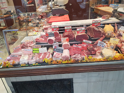Boucherie Traditionnelle rue ledru rollin à Paris