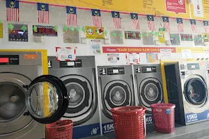 Laundrybar Taman Putra Utama, Kangar image