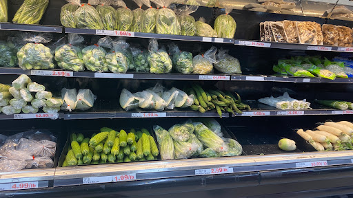 Asian Grocery Store «Park To Shop Supermarket», reviews and photos, 8641 N Telegraph Rd, Dearborn Heights, MI 48127, USA