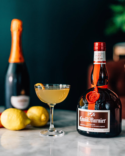 Liquor Store «Liquor plus Wine, Spirits, and Craft Beer», reviews and photos, 5753 NE Antioch Rd, Gladstone, MO 64119, USA