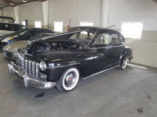 Auto Repair Shop «Crown Automotive & Body Shop», reviews and photos, 7123 Chimney Rock Rd, Houston, TX 77081, USA