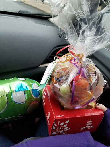 Gift Shop «Edible Arrangements», reviews and photos, 2872 Wilma Rudolph Blvd, Clarksville, TN 37040, USA