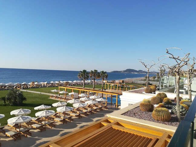 Grecos Holiday