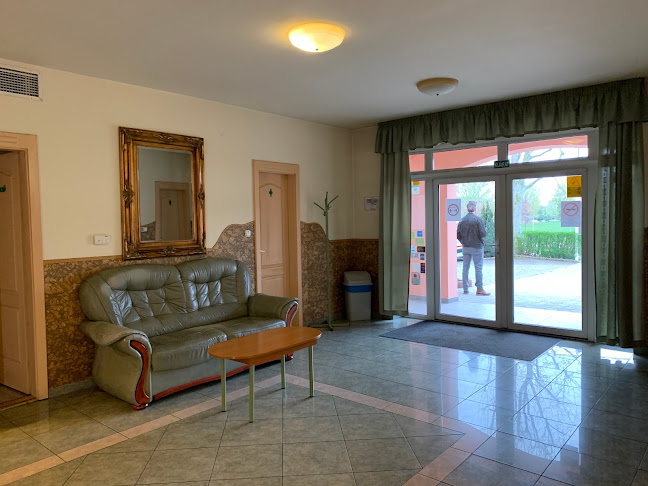 Platán Hotel - Szálloda