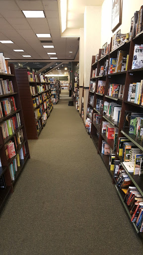 Book Store «Barnes & Noble», reviews and photos, 102 Dorset St, South Burlington, VT 05403, USA