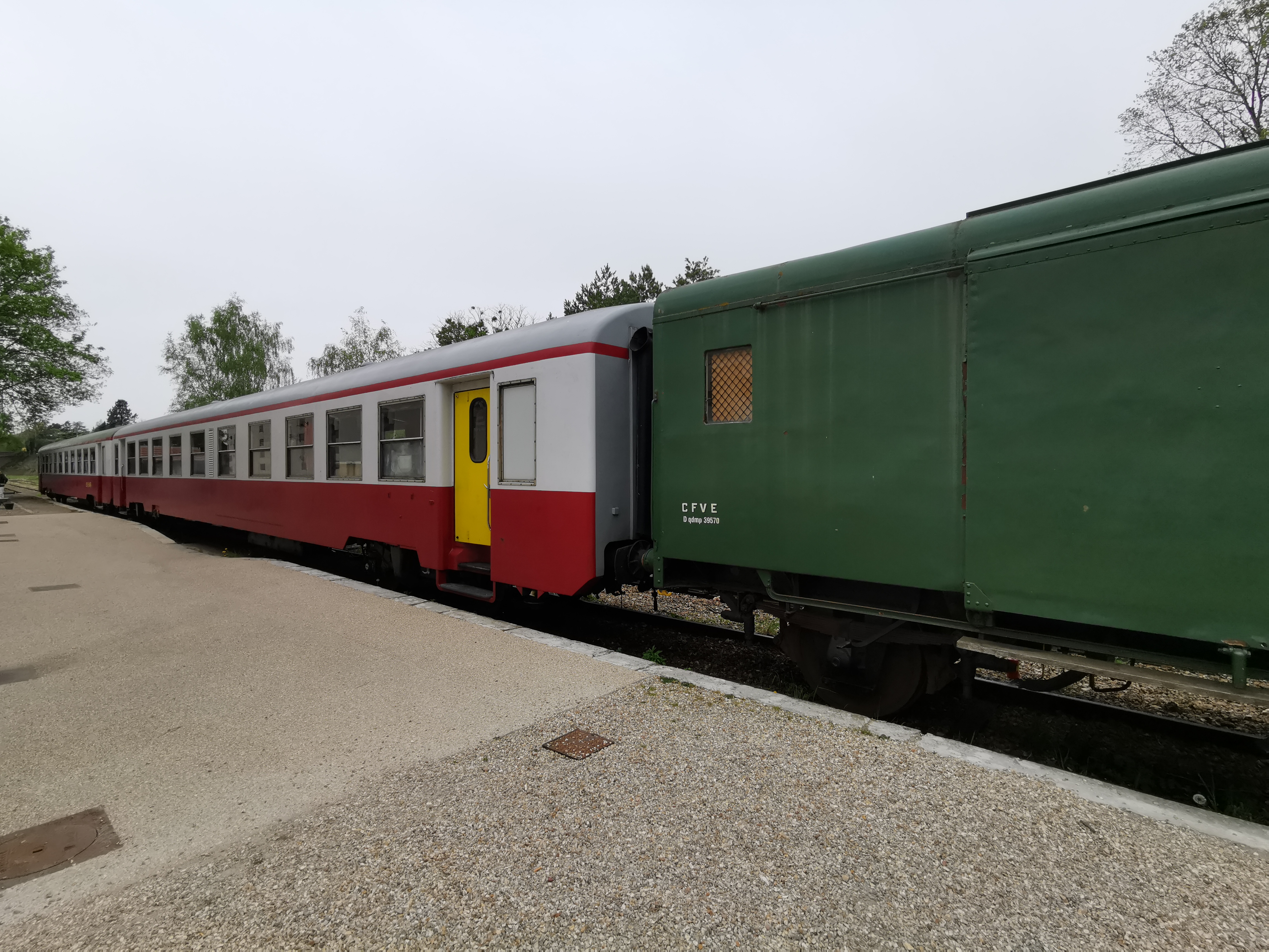 Photo n° 10 de l'avis de Michel.u fait le 03/05/2019 à 08:31