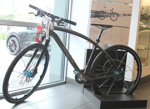 Porsche Dealer «Town Porsche», reviews and photos, 105 Grand Ave, Englewood, NJ 07631, USA