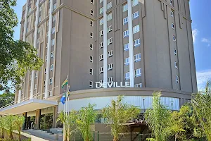 Hotel Deville Prime Campo Grande image