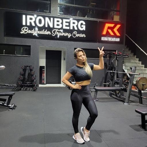 Logo da empresa - Alê Zanesco Personal Trainer