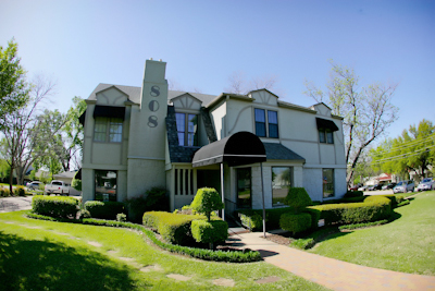 Spa «Burt Grant Salon Spa», reviews and photos, 808 W Abram St, Arlington, TX 76013, USA