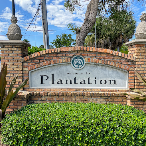 Moving and Storage Service «Two Men and a Truck», reviews and photos, 5850 Orange Dr, Davie, FL 33314, USA